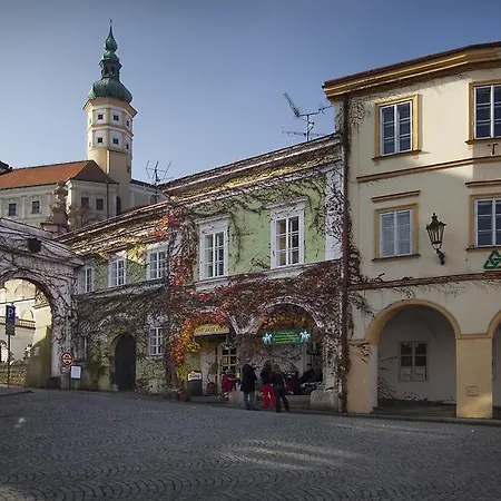 V Jámě Mikulov